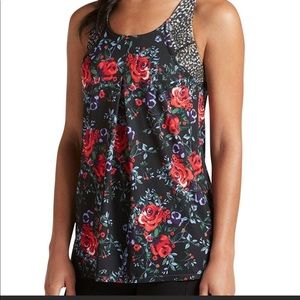 NWT. Jockey 2-in-1 Layered Workout Top